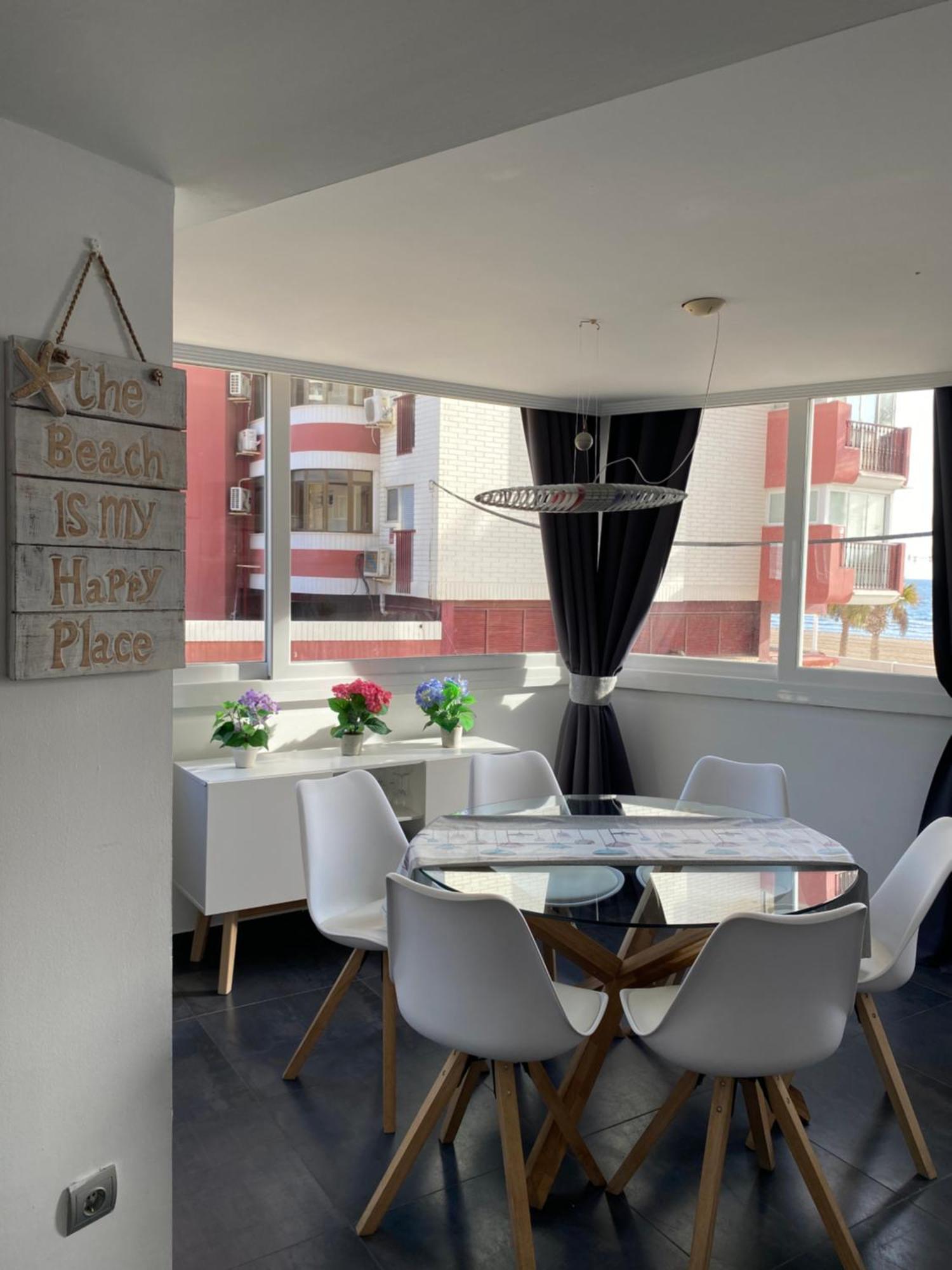 Apartamento Torre Yago Primera Linea Playa Benidorm Con Wi-Fi & Ac Rum bild